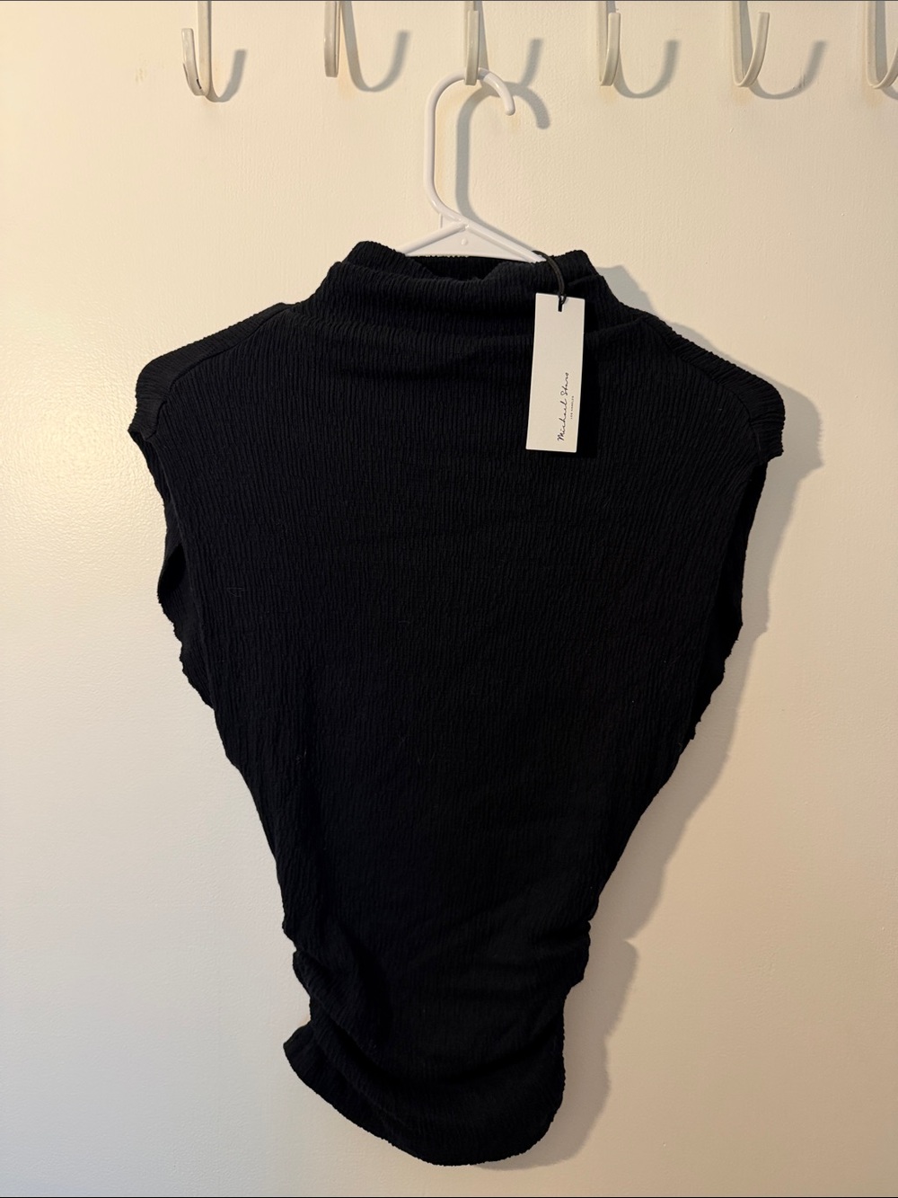 Sleeveless Mock Neck Top - Black